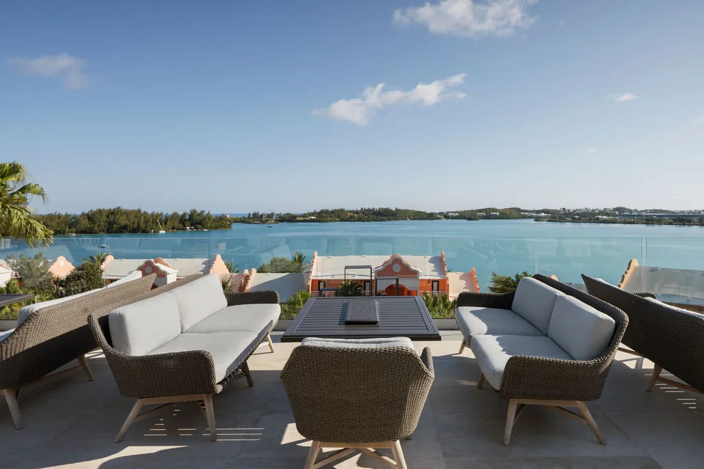 Grotto Bay Beach Resort 10